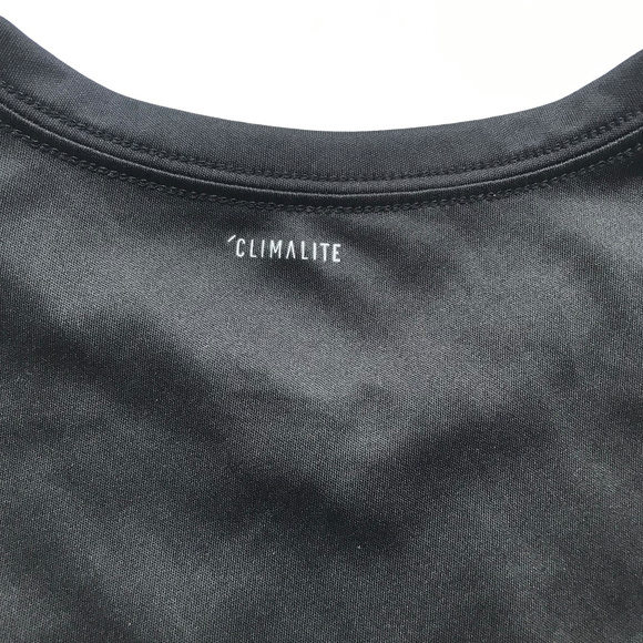 ⛔️S O L D⛔️Girls Adidas Climalite Black T-Shirt - Picture 4 of 6